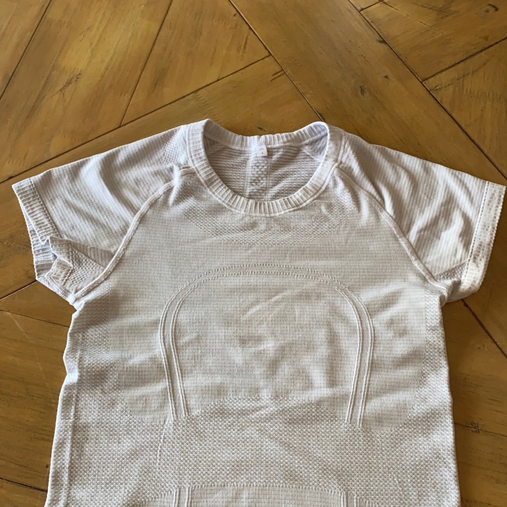 Lululemon shirt